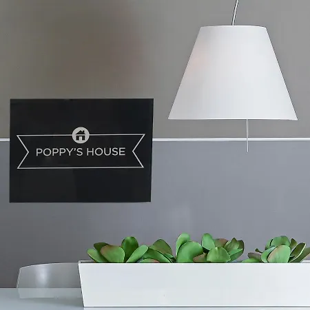 Poppy's House ラ・スペツィア